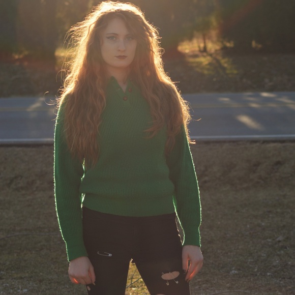 Vintage Green Sweater Size S-M - Picture 1 of 5